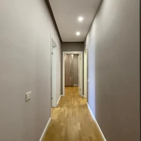 Gener 2 Apartmán *